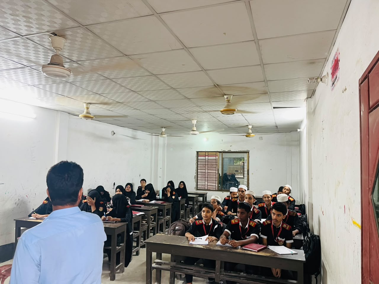 Bir Muktijhuddha Giasuddin Islamic City School